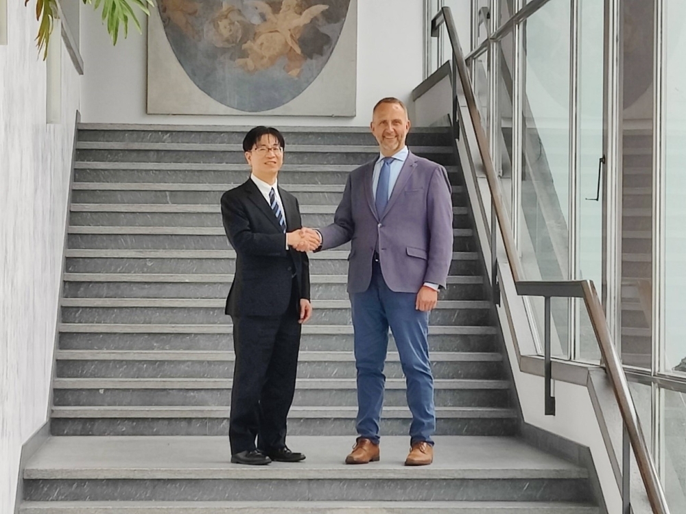 萩野所長によるノルマン・ゴビ・ティチーノ州首相との面会（令和8年3月13日）